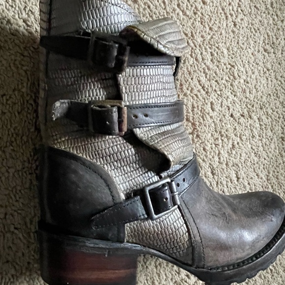 Freebird by Steven boho boots Size 6 like new - Picture 3 of 6